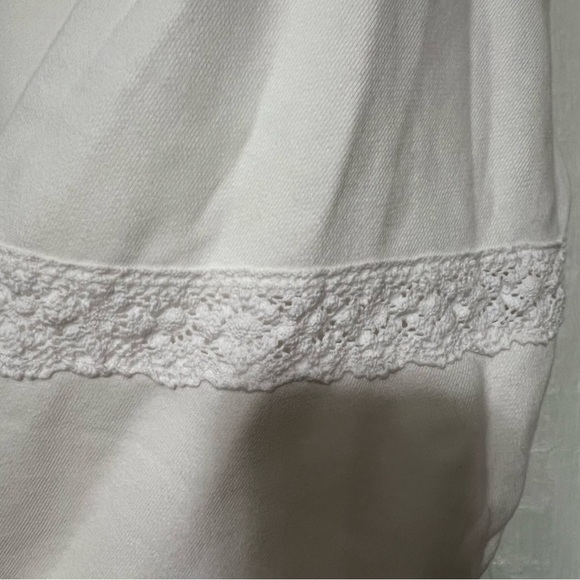 Aerie Hey Crochet White Lace Sweatshirt NWT - Picture 6 of 7